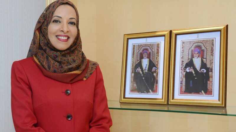 معالي الدكتورة مديحة بنت أحمد الشيبانية وزيرة التربية والتعليم تصدر قرارًا وزاريًّا